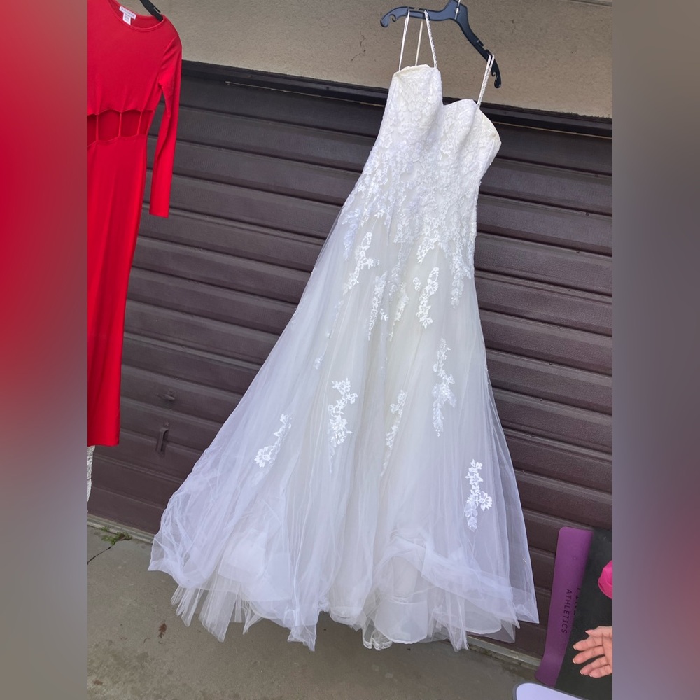 Beautiful wedding dress